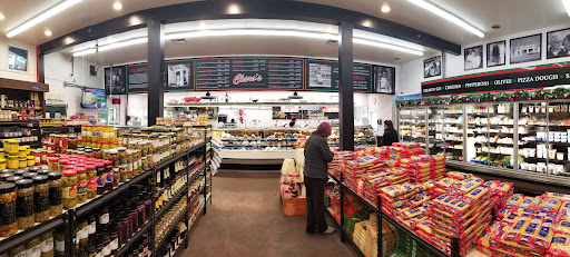 Claro's Italian Market