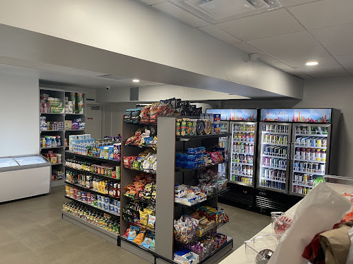 Hugo's Gourmet Market