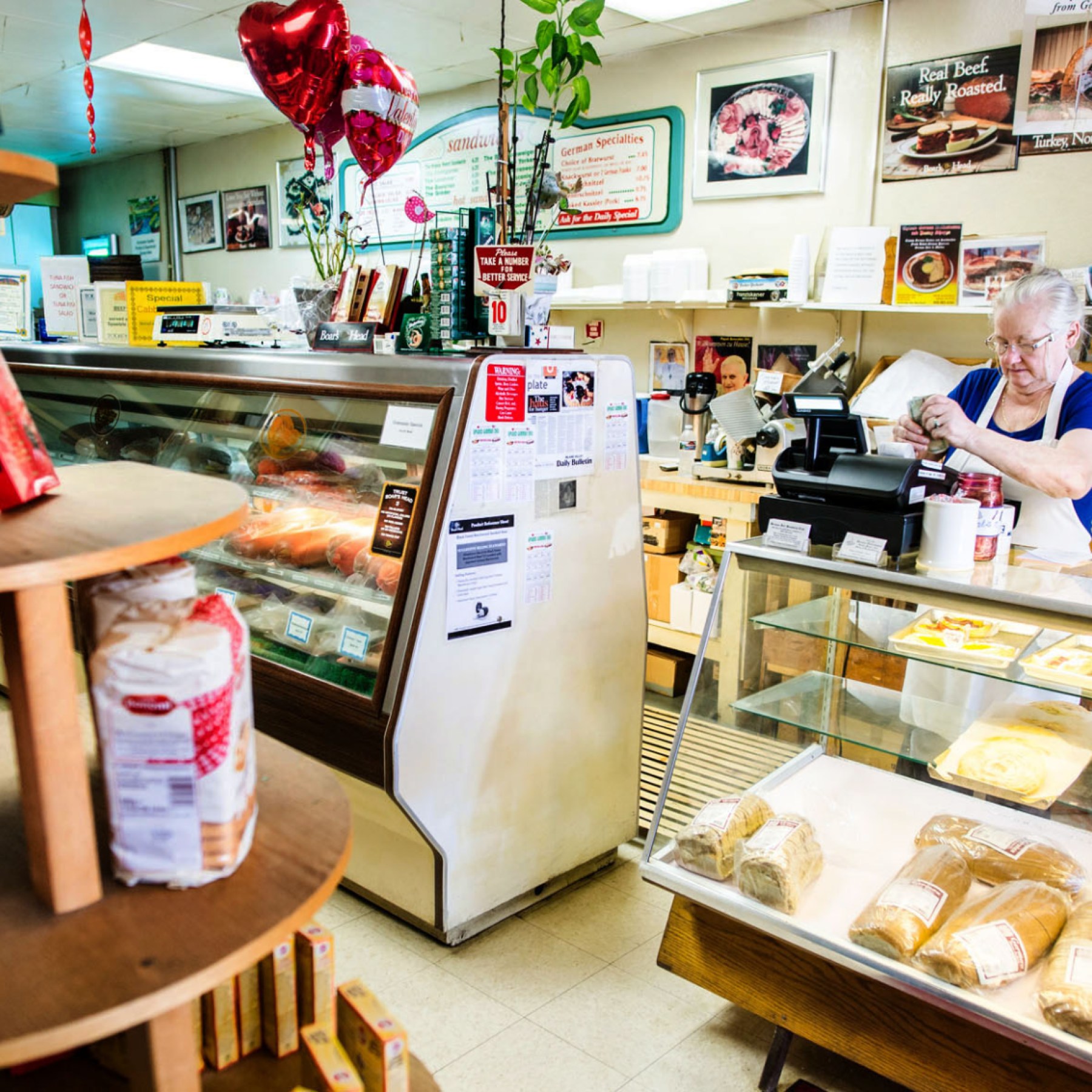 Deliciosa comida alemana en Upland German Deli – Sándwiches, salchichas y cerveza artesanal