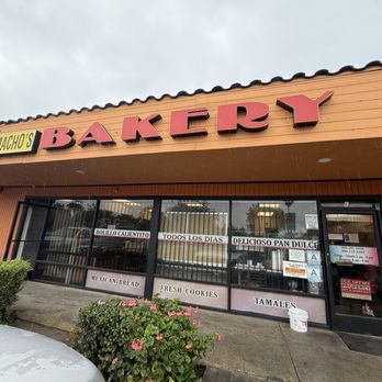Panadería Camacho’s Bakery – Pasteles artesanales, panes frescos y delicias para tu desayuno