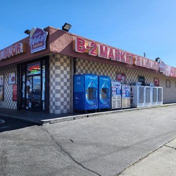 B-2 Market & Liquor: Mercado de licores y snacks premium