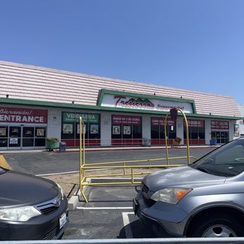 Tresierras Supermarkets: Compra Productos Frescos y Ofertas en tu Supermercado Local