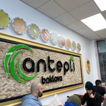 Baklava de Antepli: auténtico postre turco en foto de alta calidad