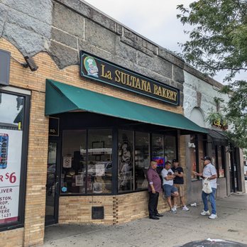 La Sultana Bakery: Panadería Artesanal con Dulces y Postres Tradicionales
