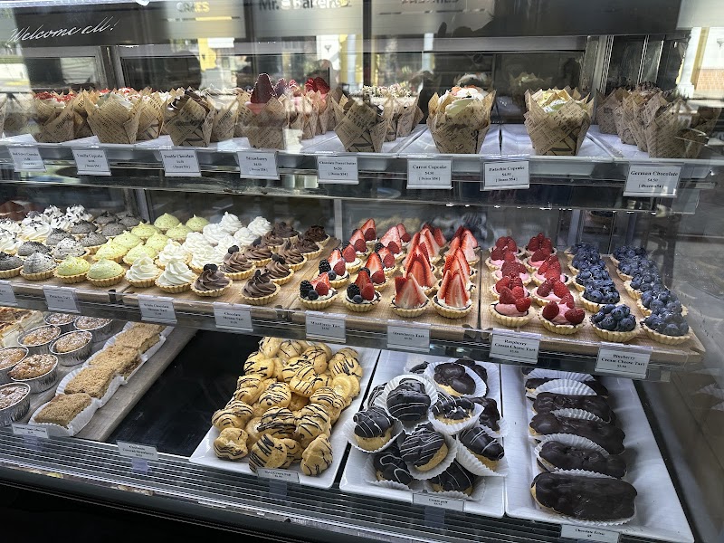 Mr. Baker – Panadería y Café Premium: Panes Artesanales, Pasteles y Café Gourmet