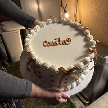 MEECHYCAKES: Pastel creativo y personalizado para cumpleaños y eventos, diseño dulce y original