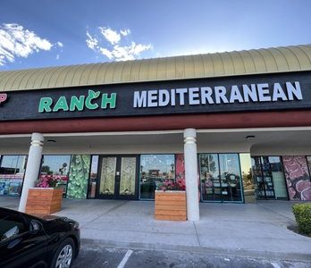 Ranch Mediterranean Market – Mercado de productos frescos y gourmet del Mediterráneo