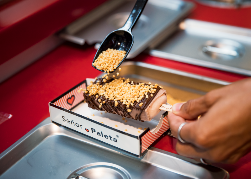 Señor Paleta: Colorida Paleta de Helado Refrescante para Verano – Imagen Deliciosa
